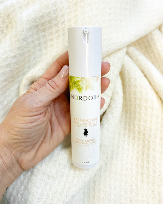 Crème visage éclat anti-taches BioLumineux de la marque canadienne Nordora