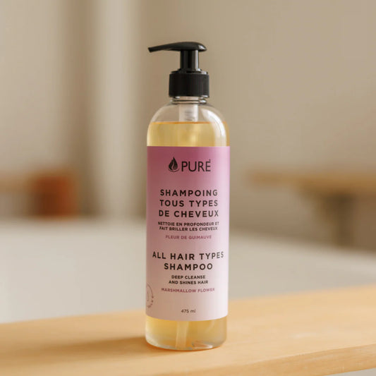 Shampoing écologique pour tous types de cheveux PURE, au parfum de fleur de guimauve.